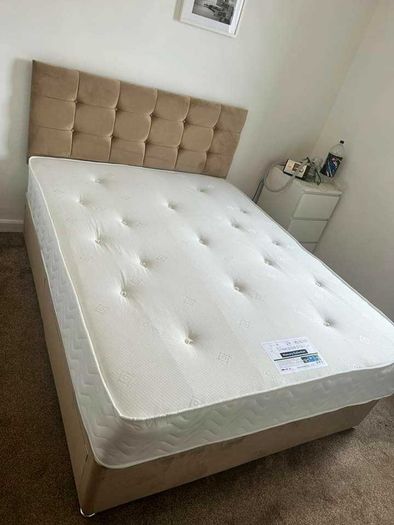 Brand New 5ft King  Stylish,divan Beds With Optional Tufted Mattresses Instock. Multiple Headboard Designs And Drawers Option Available.