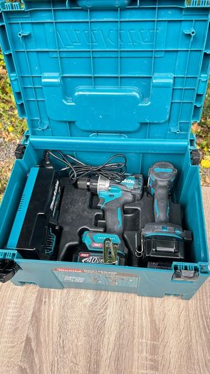 Like new!! Combi drill XGT and Impact driver XGT