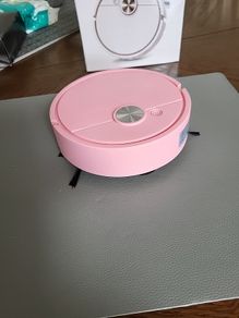 Robot vacuum cleaner
