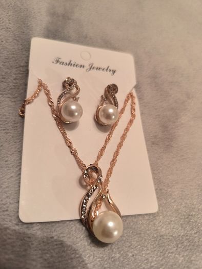 Jewellery set