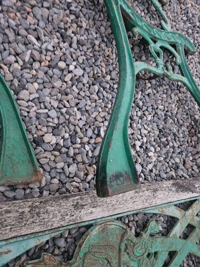 cast iron bench