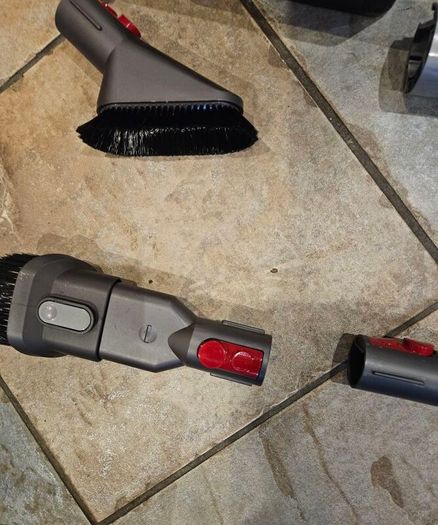 Dyson V15 detect