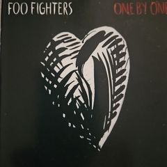 Foo Fighters - One By One.