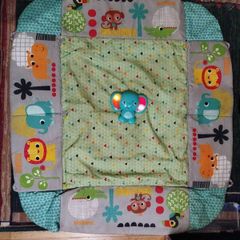 Kids play mat