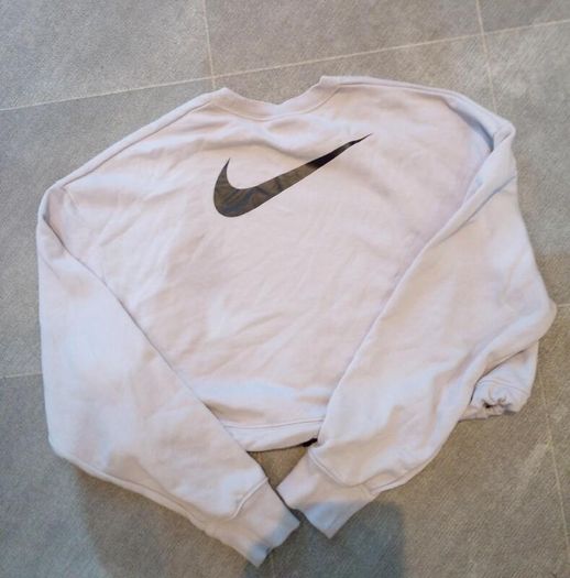 Nike top size M