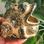 Vintage 1970s hand-finished ceramic frog sponge scrubby holder, signed GJ, maker unknown. Image 7