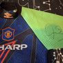 Handsigned Peter Schmeichel Manchester United 1994-96 goalkeeper jersey Image 3