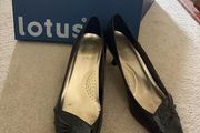 Lotus mid heel shoe