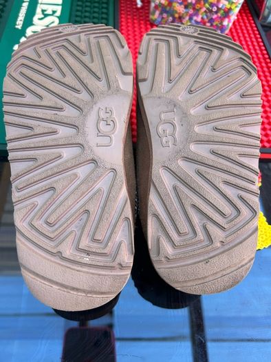 Ugg Tasman's Kids UK1