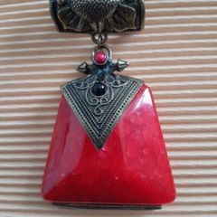 ACCESSORY - Pendant Or Scarf - Red