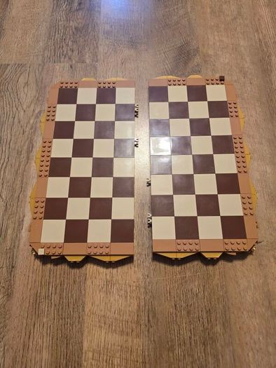 LEGO - Traditional Chess Set