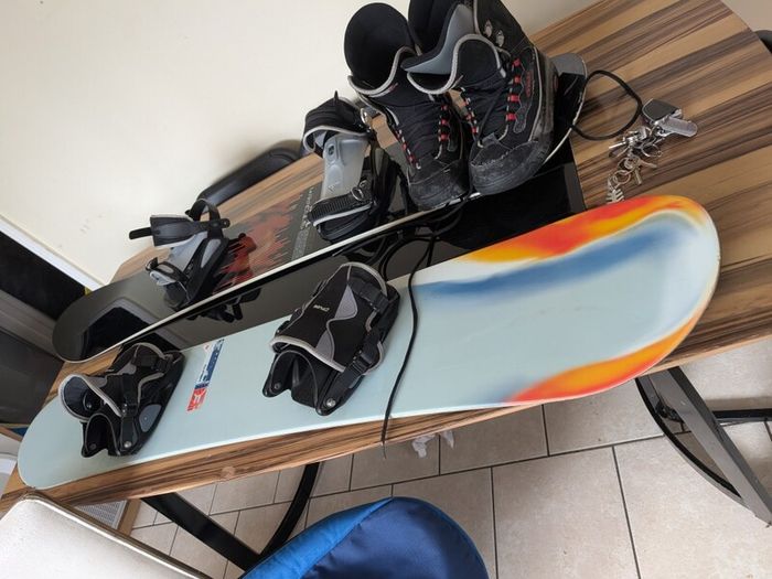 snowboard bundle rare boards stunning graphics