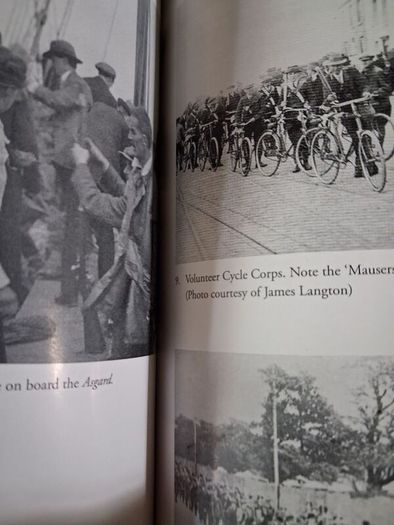 The Howth Gun-Running & The Kilcoole Gun - Running / 1914 / Merrion Press / 2014