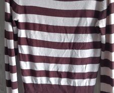 Stipes knittied top fits s m l strechy