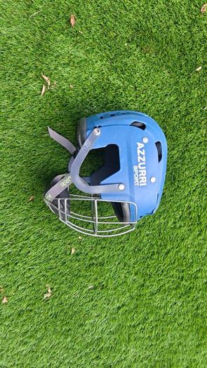 hurling helmet size small