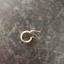 gold earrings Image 2