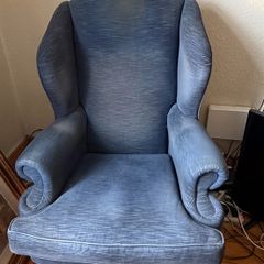 armchair free to collect