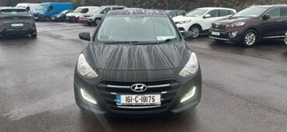 Hyundai i30 2016
