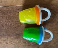 Munchkin baby food and fruit feeders