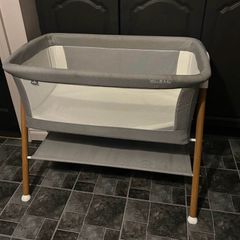 bedside crib