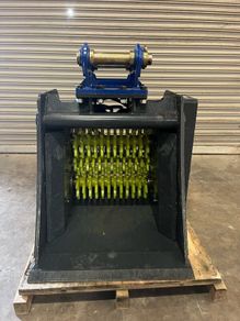 Screening bucket to suit 4 to 9 ton digger