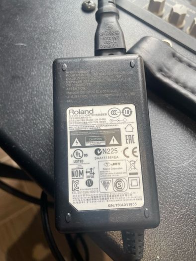 boss GT 100 & power supply