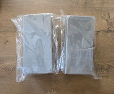 2 Foam bricks for Christmas flower decoration