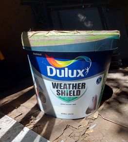 Dulux Weathershield masonry paint