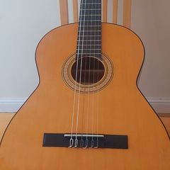 Guitar Admira Almeria like new