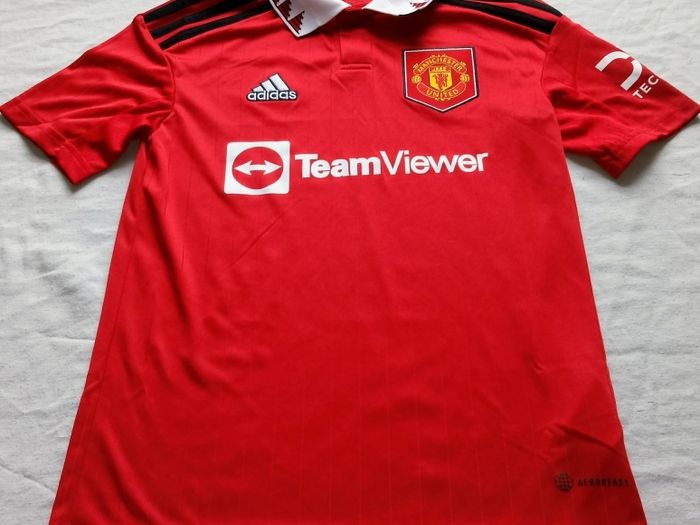 Mint 2022/23 Manchester United Adidas Jersey Size Age 9/10 Years