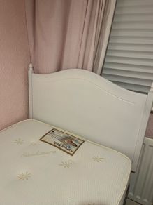 Single bed