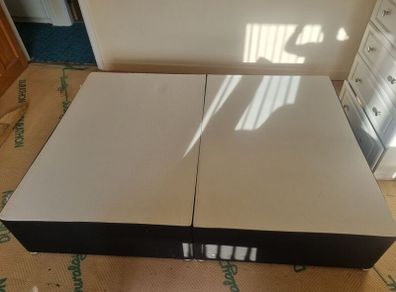 Double bed base