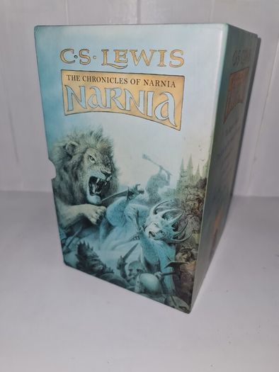 The Chronicles Of Narnia Complete collection