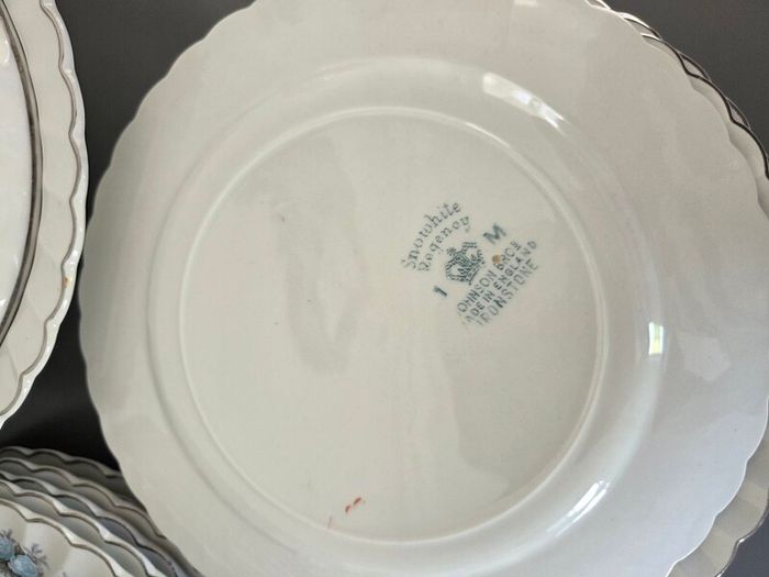 Dinner Set Snowhite Regency