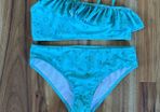 Girls swimsuit age 11-12 in excellent condition!
