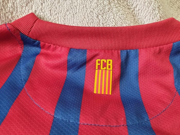 Barcelona Football Club Home Jersey 2011 to 2012 Large Adult Nike