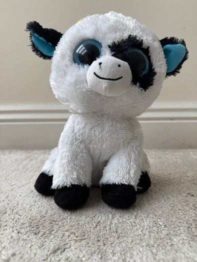 Ty Beanie Babies Daisy The Black And White Cow Used Please see pictures