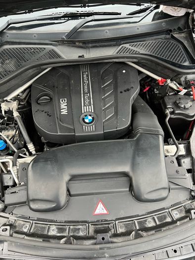Breaking bmw x5 2015 xDrive25d f15 A90/7