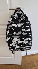 Black multi colour bagpack