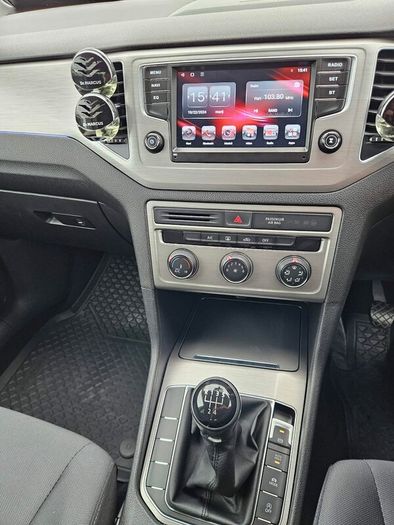 Volkswagen Golf MPV