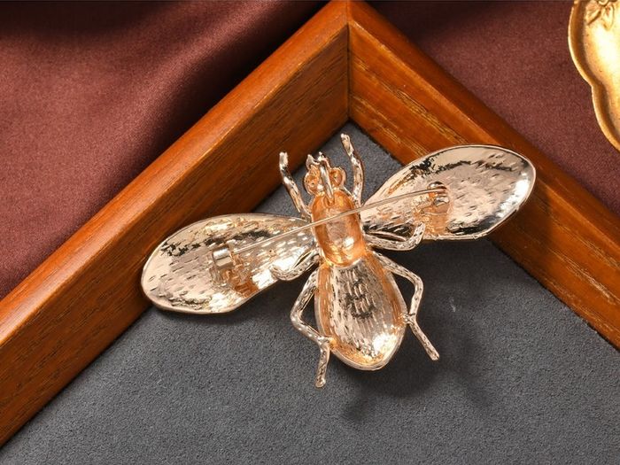 Brand New Enamel Bee Brooch
