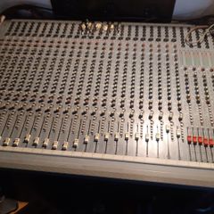 Soundcraft Spirit Studio 24 track desk
