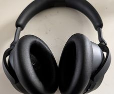 Sennheiser accentum headphones