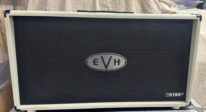 EVH 5150III 50W Tube Head + 2x12 Cabinet + Flight Case + Footswitch