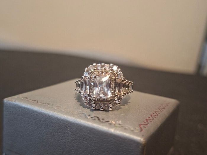 Nice 925 Sterling Silver Ladies Cocktail Ring