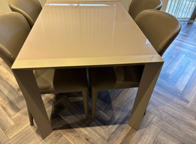 Dining Table and chairs