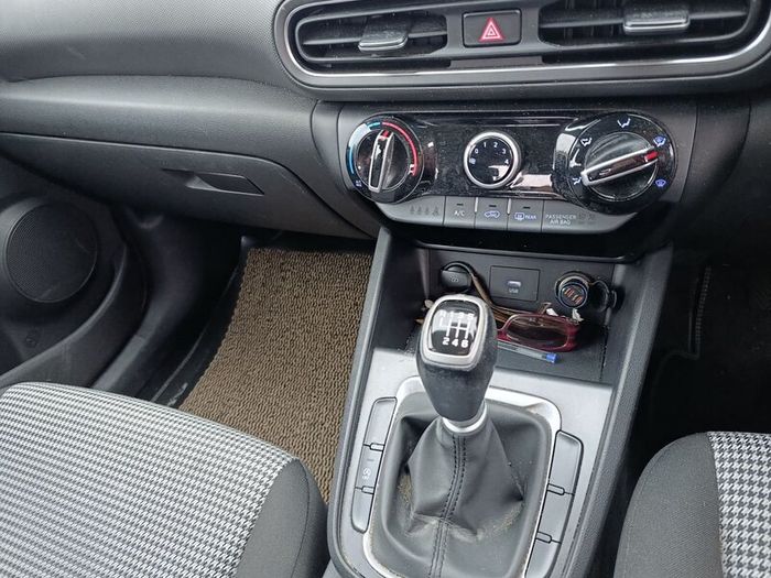 Hyundai KONA 2023