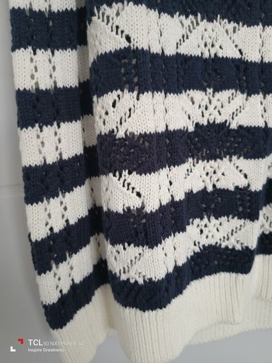 New.women's summer top. Size 12/14