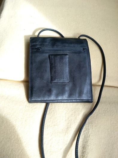 Tula Black Leather Wallet With Shoulder Strap