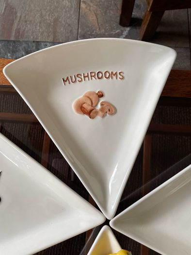 Discontinued Sainsbury Retro Look Pizza Slice Ceramic Plates